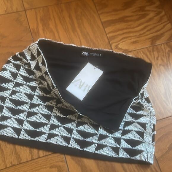 NWT Zara Monochrome Geometric Beaded size XS woman mini Skirt - Picture 7 of 8